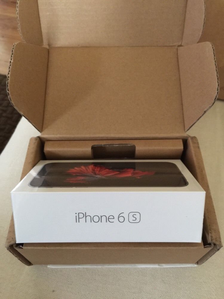 New iPhone 6s 16 GB 64 GB Gold Unlocked New.JPG
