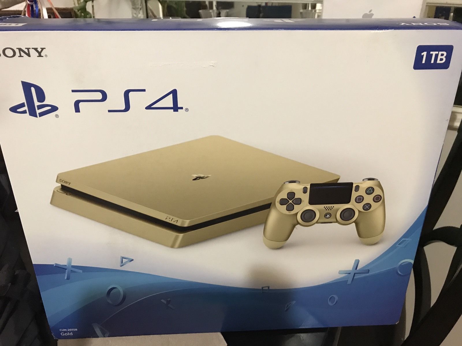ps4 1 tb white...jpg