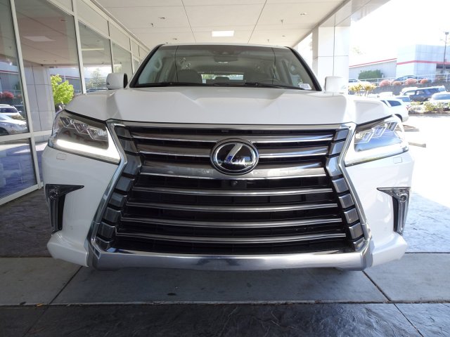 lexus2.jpg