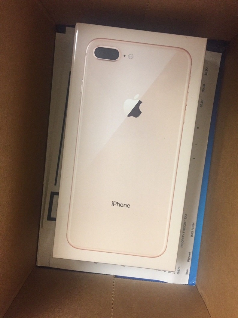 8 plus gold.jpg
